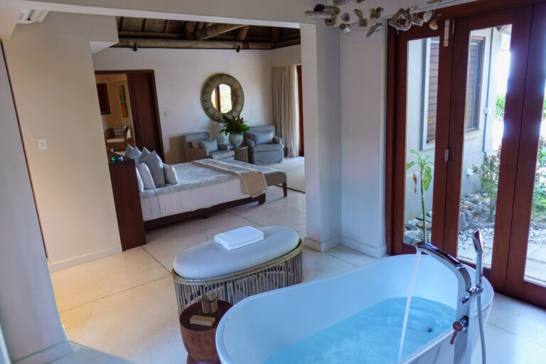 The tub in the villa bathroom