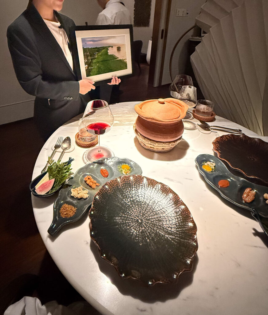 The covered dish lifted into place